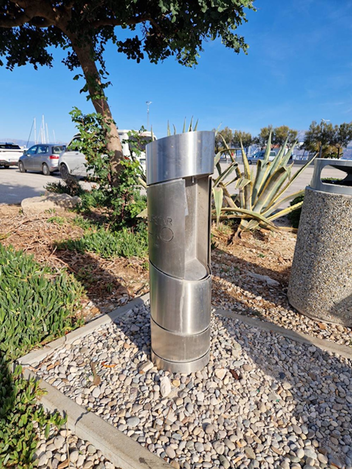 FOTO Zelenilom protiv vrućina: Supetar završio projekt vrijedan 218.000 eura