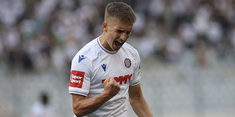 SLUŽBENO: Stipe Biuk karijeru nastavlja u Los Angeles FC!