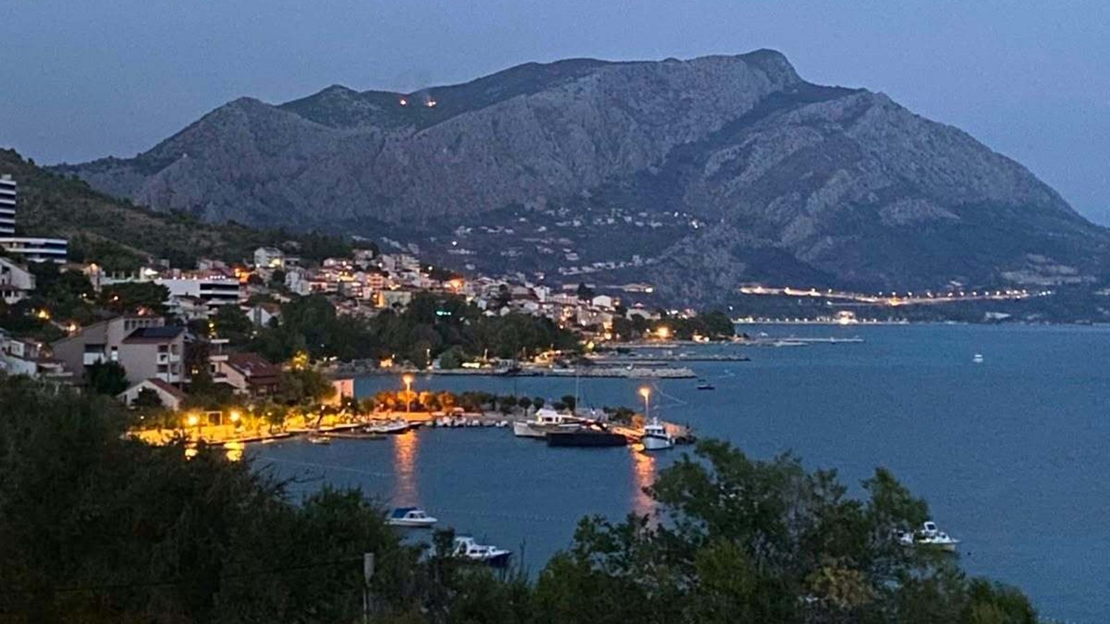 Ponovno gori iznad Omiša!