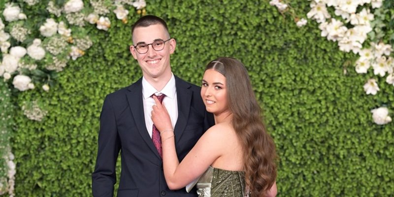 FOTOGALERIJA Maturalna zabava Srednje škole Braća Radić