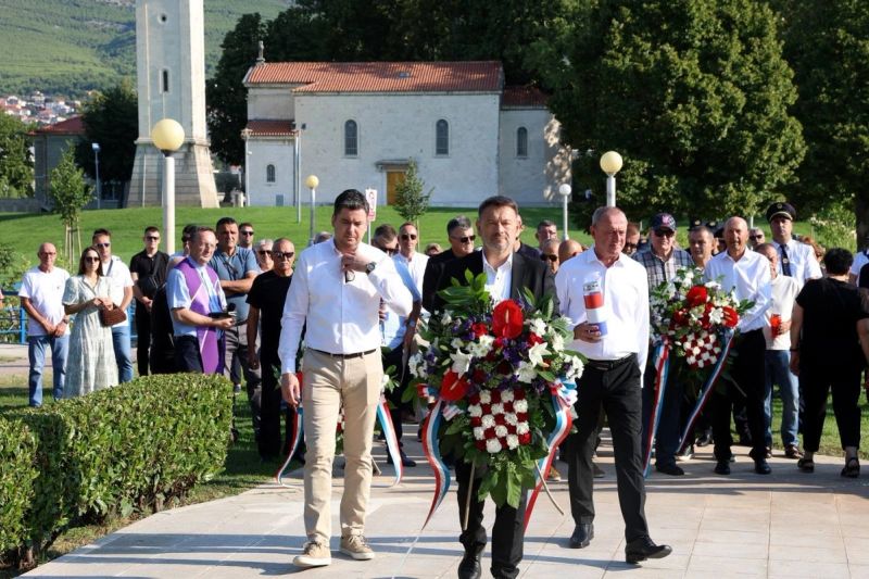 SOLINSKI GRADONAČELNIK: Vječna hvala i počast svim hrvatskim braniteljima!