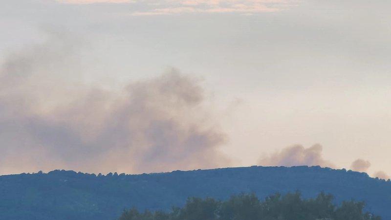VIDEO: NAKON NEVREMENA Gori na Čiovu, stigli i kanaderi