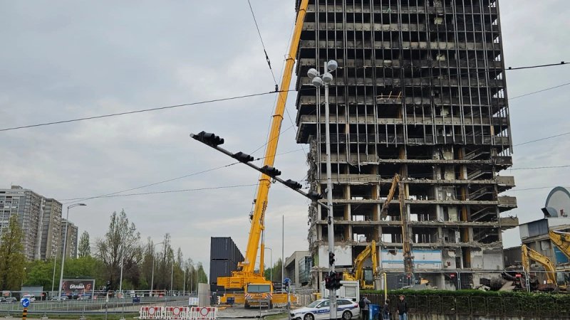 Bačić objavio do kada bi se trebao srušiti neboder Vjesnika