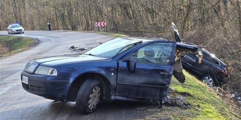 Policija objavila fotografije s mjesta nesreće u istočnoj Hrvatskoj u kojoj je šest osoba ozlijeđeno