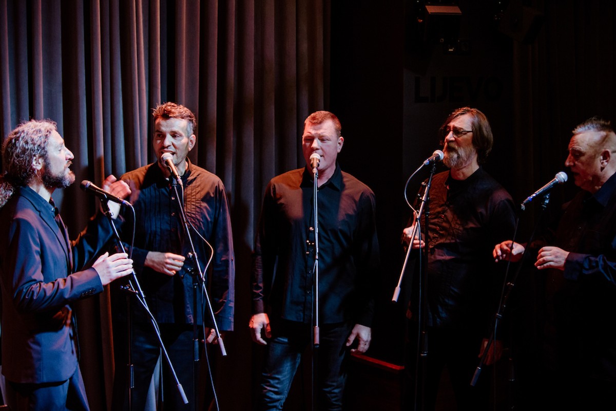 Dan žena uz kanconu, klapu i svjetske hitove - tenor Vladimir Garić i prijatelji iz poznate klape ovoga petka u Bajamontija