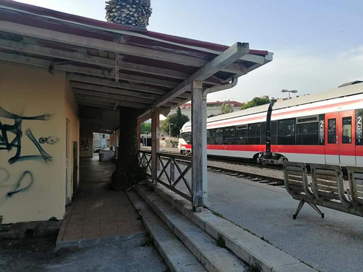 SDP-ovac SE NE MOŽE NAČUDITI 'Gradska vlast je svečano otvorila dvije stanice izgrađene prije točno 40 godina i nazvala to splitskim metroom?!'