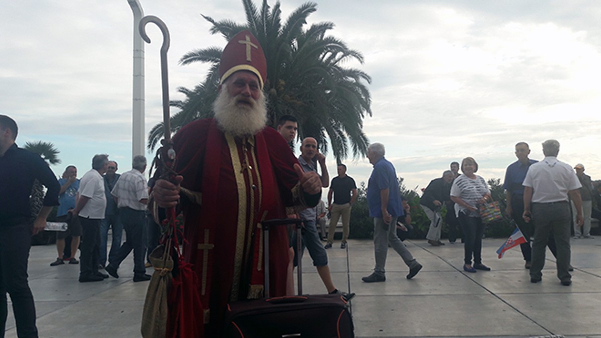 Završio HDZ-ov skup na Rivi na koji je došla i Torcida, pročitajte što se govorilo, pjevalo i vikalo