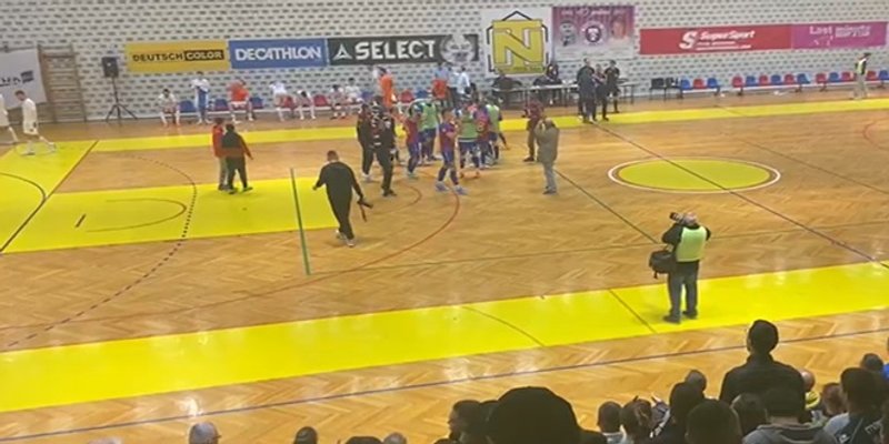 VIDEO: Pogledajte feštu Torcide nakon posljednjeg zvuka sirene