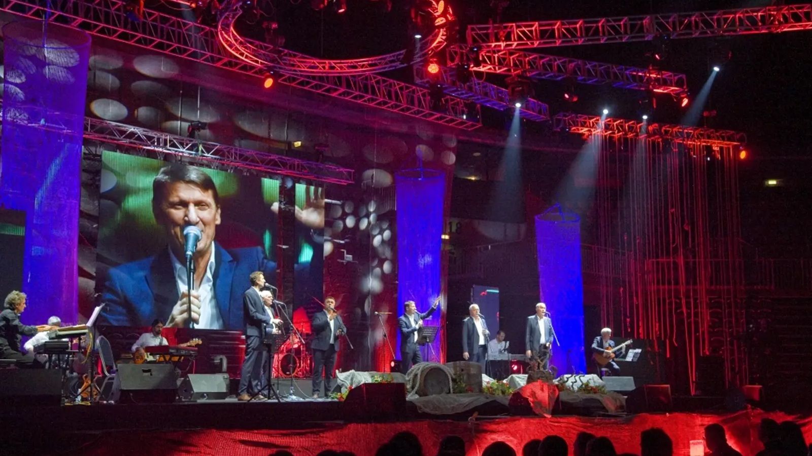 Tomislav Bralić i Klapa 'Intrade' večeras na Pjaci