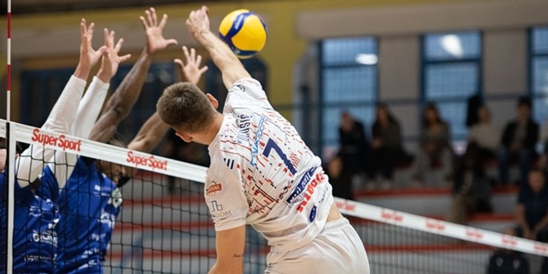 POLUFINALE KUPA VINKO DOBRIĆ Ribola izgubila od Mladosti