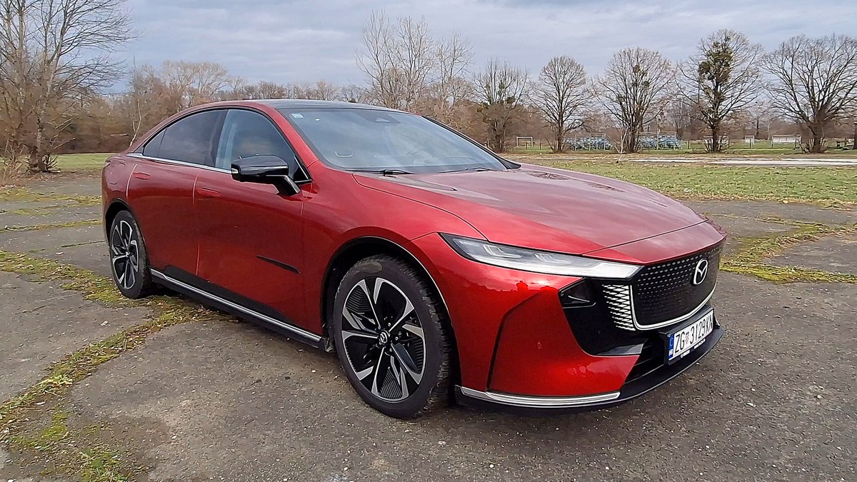[TEST AUTA] Mazda 6e: Električni premium bez premium cijene