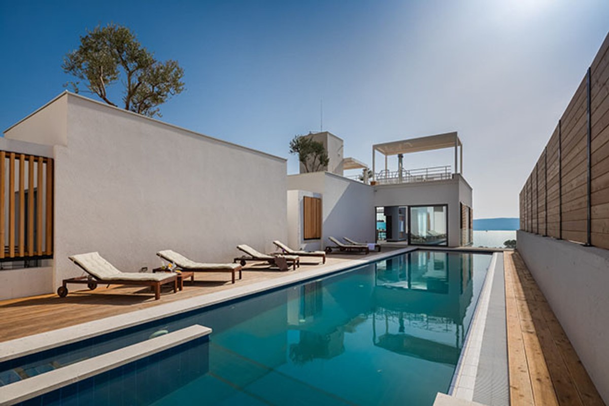 Iznajmite svoju luksuznu vilu s bazenom preko agencije LUVA Villas