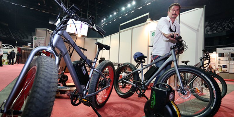 Električnu biciklu napuniš na kućnoj utičnici i voziš 50 kilometara