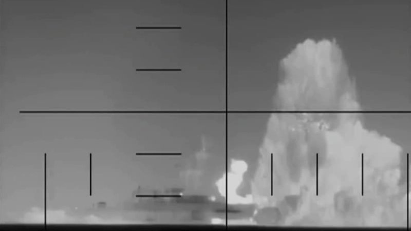 VIDEO Iransku fregatu kraj Šri Lanke potopila američka podmornica