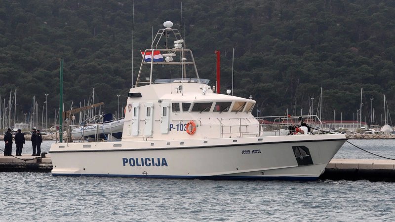 NESREĆA U PULI Pao s glisera u more i poginuo
