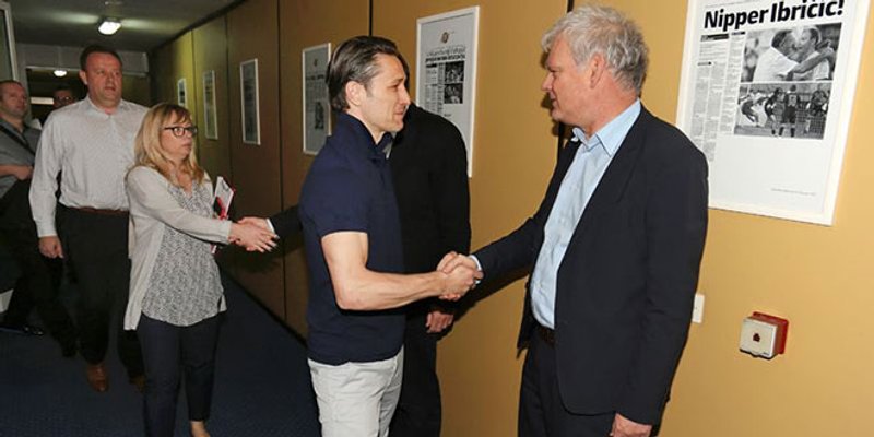 Predstavnici HNS-a stigli na sastanak s Hajdukovim čelnicima na Poljud