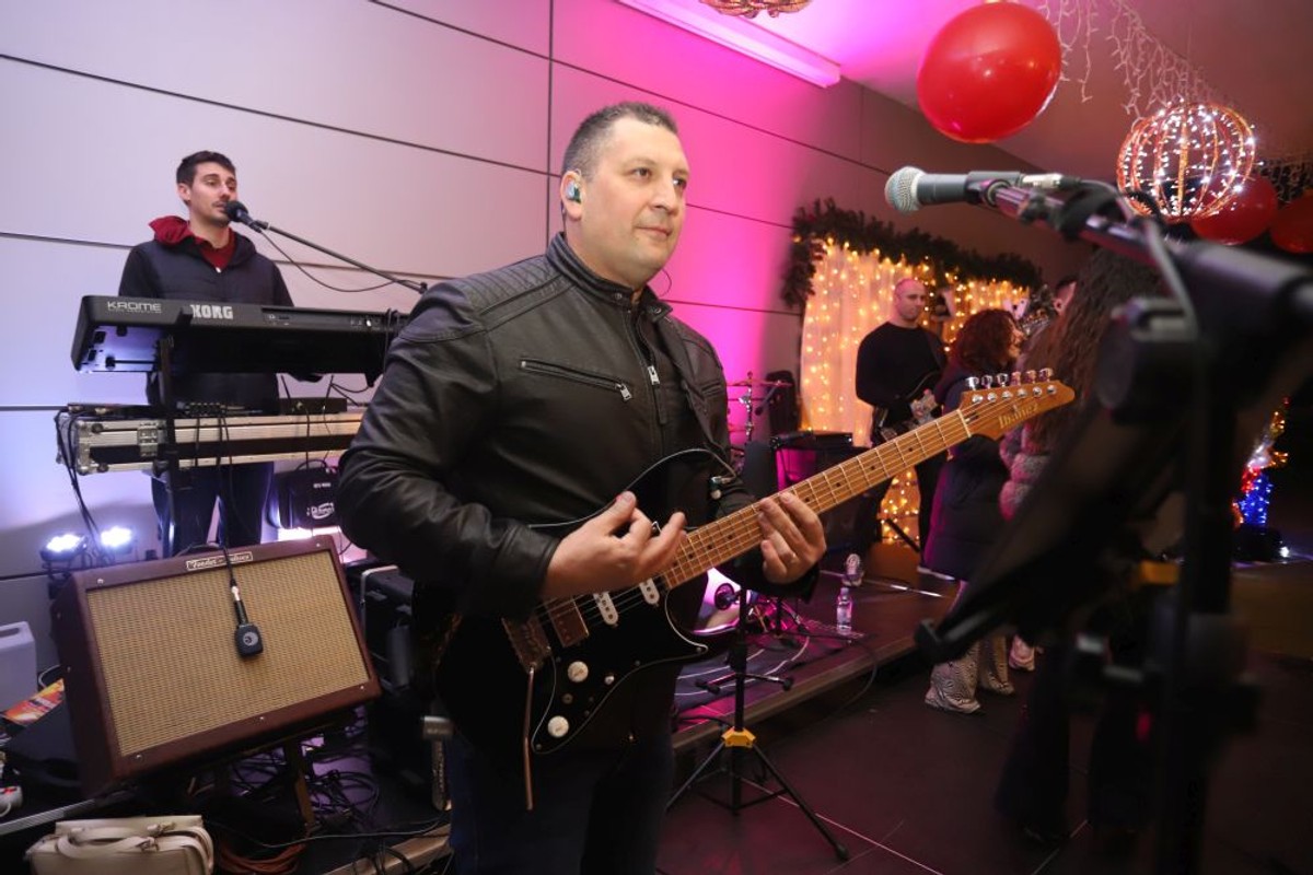 Euforia band na Adventu na kampusu | foto: Veljko Martinović