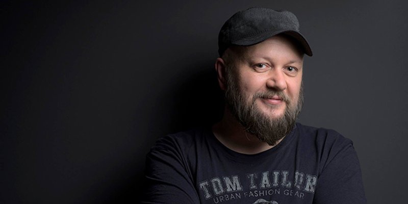 Telegramov kolumnist Aleksandar Holiga jednog je sadašnjeg i jednog bivšeg Hajdukovog igrača stavio u isti tekst sa Socratesom, Maradonom, Cantonom, Maldinijem...