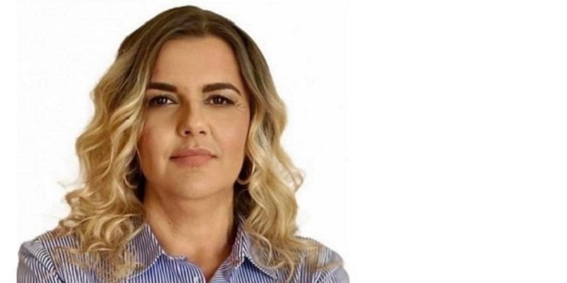 RENATA KELAM OŠTRO 'Barikade koje su srpski pobunjenici postavili u Kninu u kolovozu '90. ponovile su se i danas, samo ovaj puta od hrvatske vlasti'