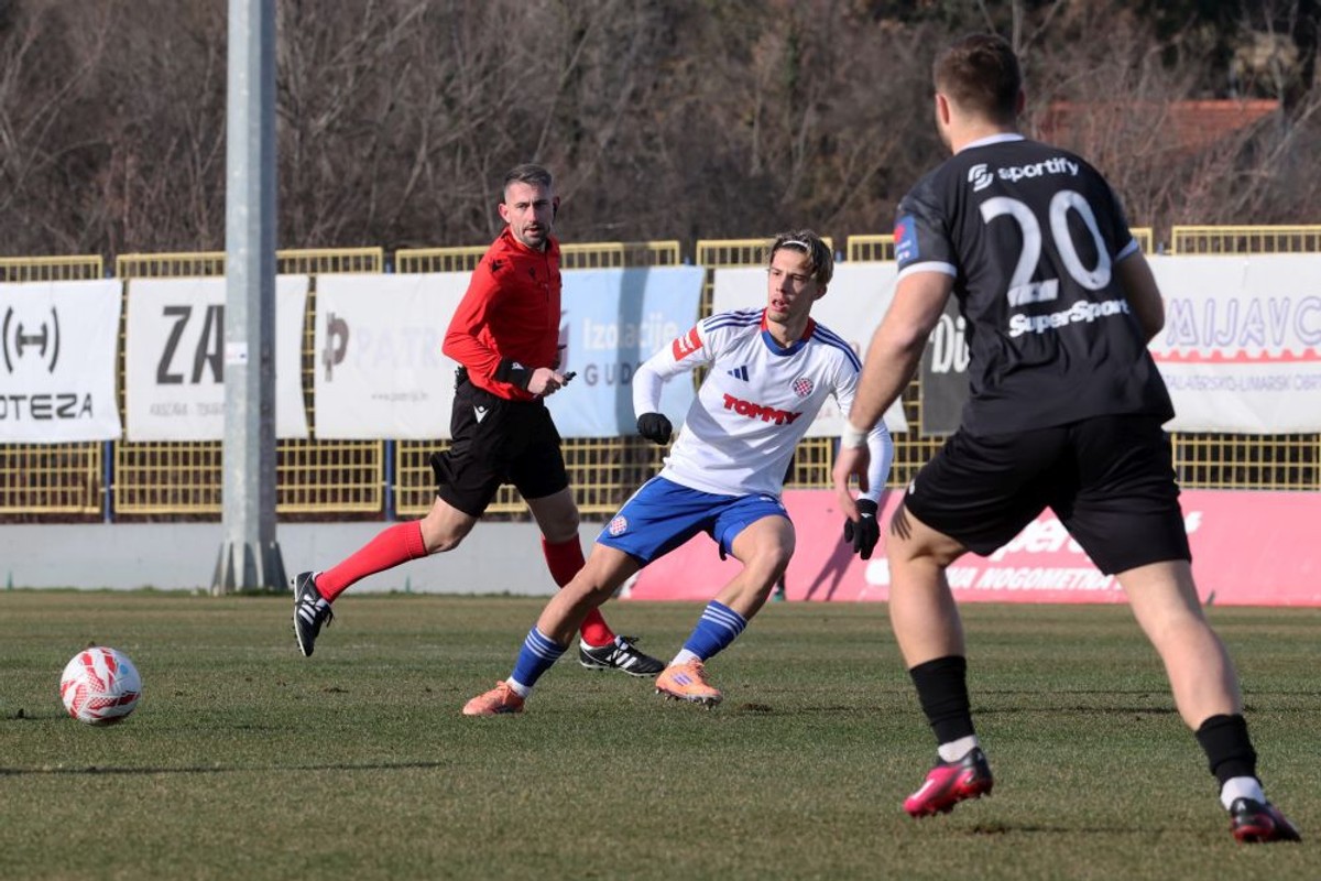 Croatia Zmijavci - Hajduk | foto: Veljko Martinović