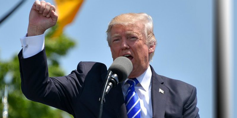 TRUMP SAMOUVJEREN 'Mogao bih riješiti rat u Ukrajini u jednom danu'
