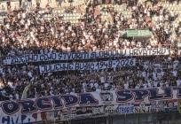 Torcida podigla poruku u čast Julienne Bušić