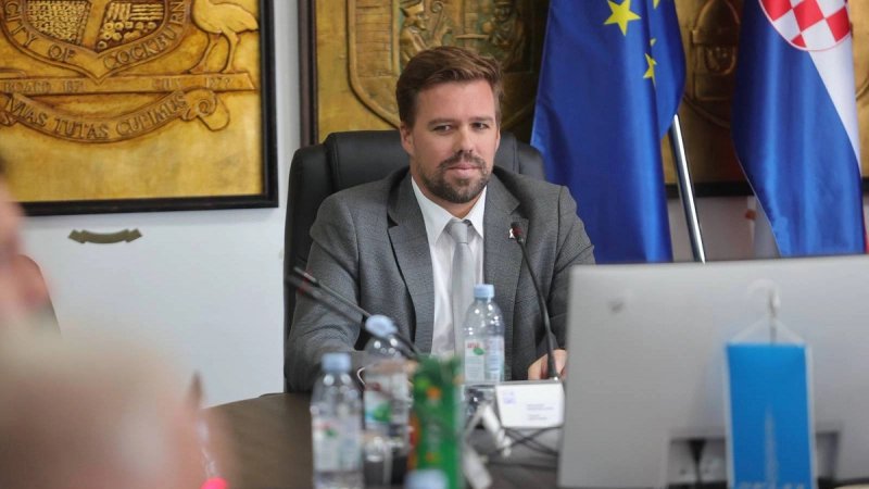 Stanišić o Ivoševiću: 'Poznat mi je njegov temperament, danas je baš pretjerao'