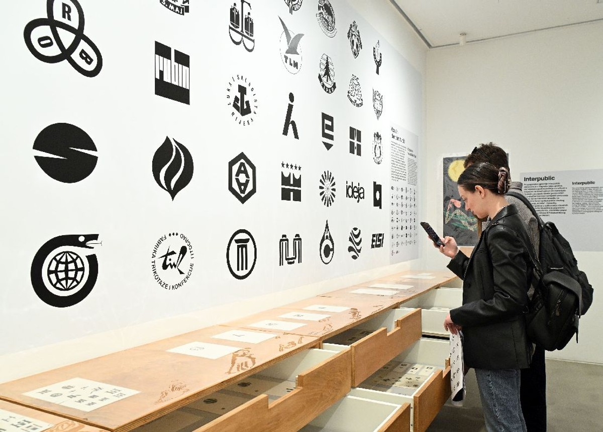 FOTO: U Galeriji umjetnina otvorena izložba 'Milan Vulpe: Retrospektiva'