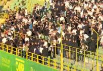 VIDEO: Armada napustila stadion u 12. minuti