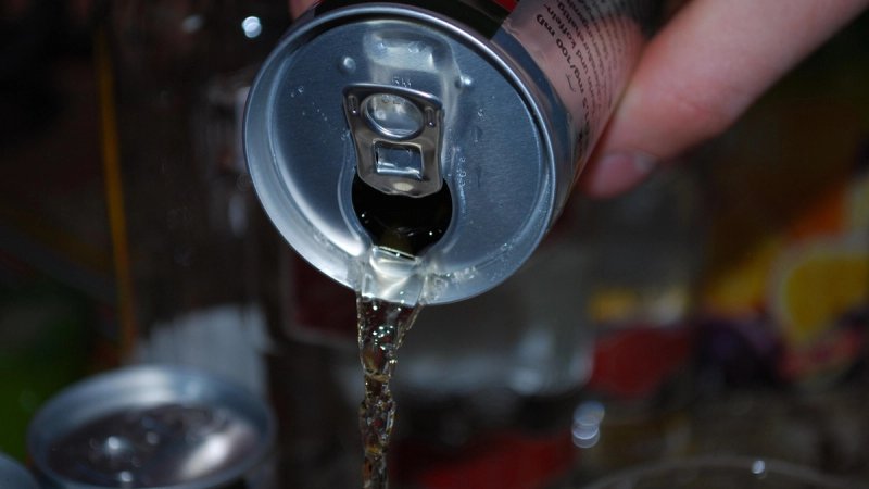 Ograničava se oglašavanje energetskih pića: Donosi se novi zakon