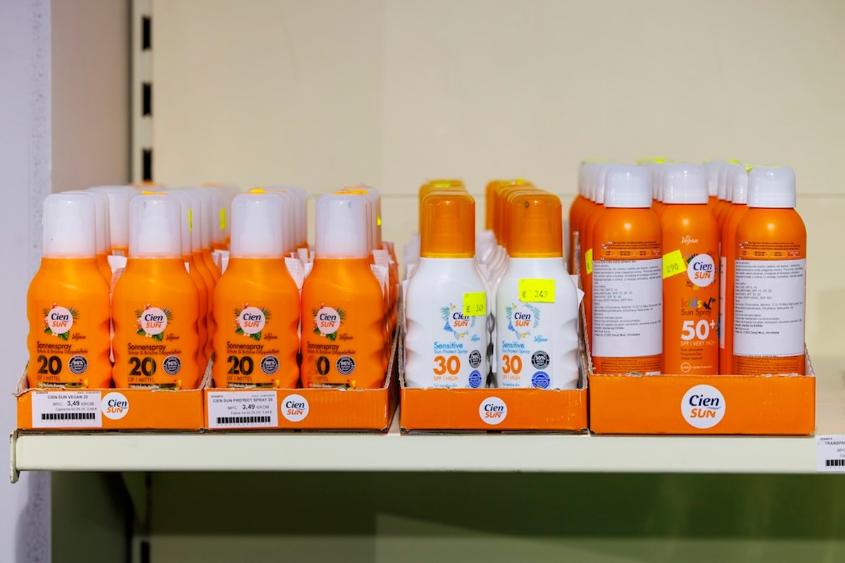 Kreće totalno ludilo u Kaštelima, poznati outlet šokirao niskim cijenama: Od danas imaju kućanske aparate, alat, bazene, jacuzzije...