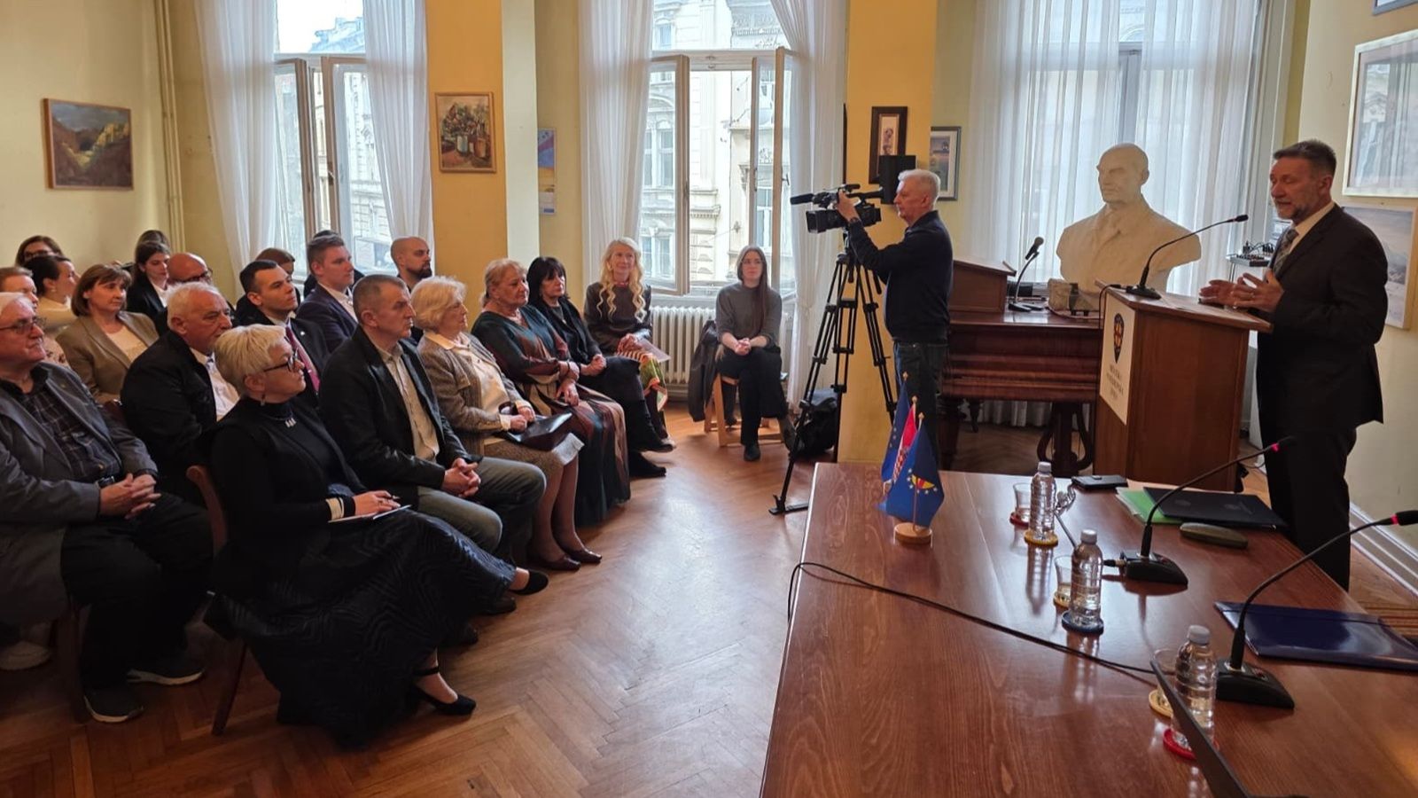 TRIBINA Sjećanja na Ivana Pavla II., njegovo mirotvorstvo i diplomaciju