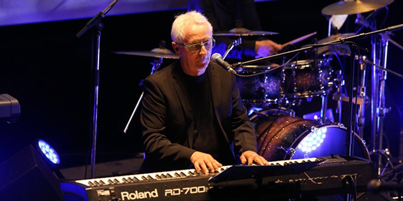 VJERUJ U LJUBAV: Oliver Dragojević će nastupiti u HNK na koncertu u organizaciji Županijske lige protiv raka, a uz njega još Gibonni, Tedi i Ban