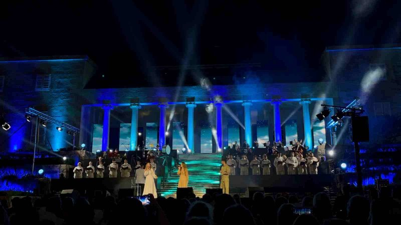 GLAZBENI SPEKTAKL: Tonči Huljić i Pop misa Mediterana stižu u Imotski