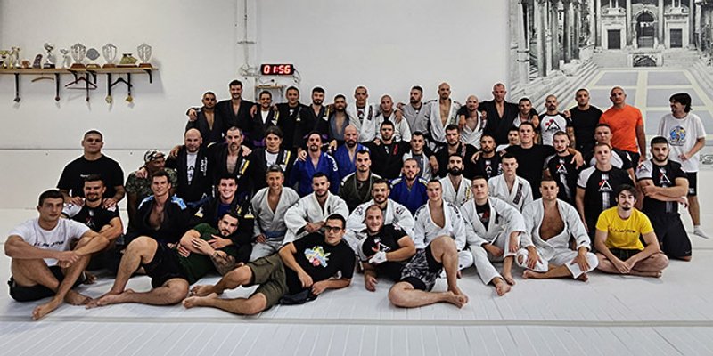 JIU JITSU ACADEMY SPLIT Naučite vještine samuraja, napadača savladajte energijom napadača