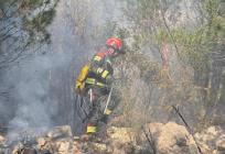 Vatrogasci jurili u splitsku gimnaziju zbog mirisa paljevine, u zgradi na Pujankama se osjećao plin