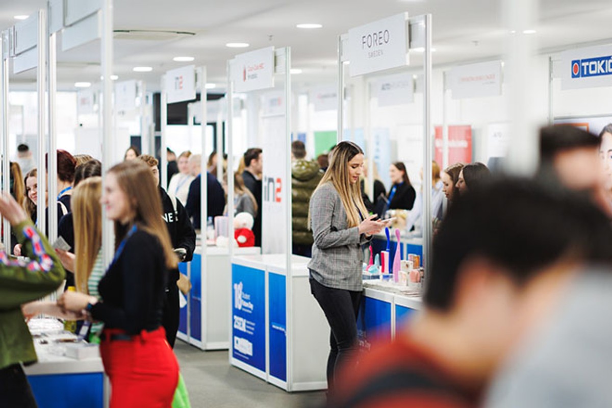 Što je potrebno za upis najbolje ocijenjene institucije među privatnim i javnim fakultetima u području ekonomije?