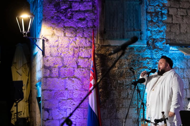 FOTO Tajči, Jacques, Chriztel Renae Aceveda u posebnoj večeri Omiškog festivala: 'Ovo sam pokušala u Americi'