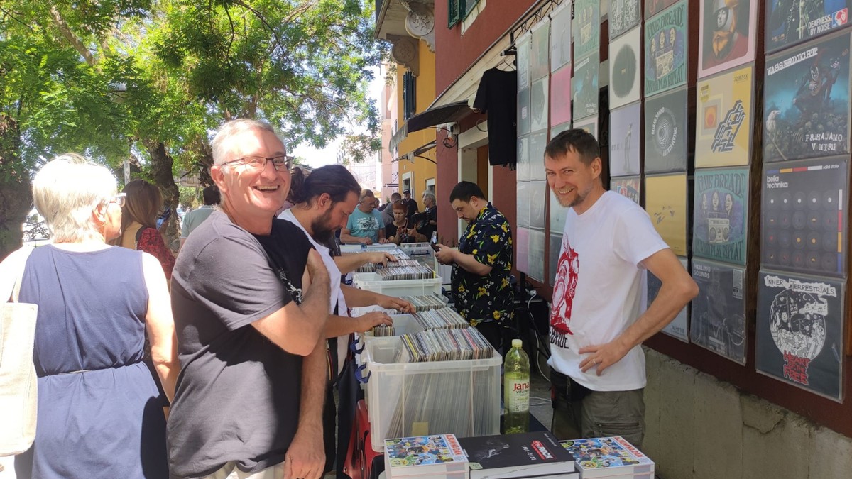 Počinje trinaesti LP Day u Azimutu: Tri dana vinila, koncertne fotografije i analogne kulture