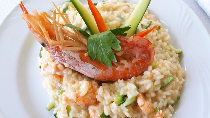 PETAK Danas posebna ponuda u restoranima Corner i Pršut