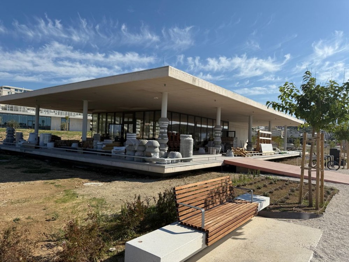 VEĆ SU POČELI Jedan od koncesionara kafića na Žnjanu izveo nedozvoljene radove, moraju se vratiti u prvobitno stanje