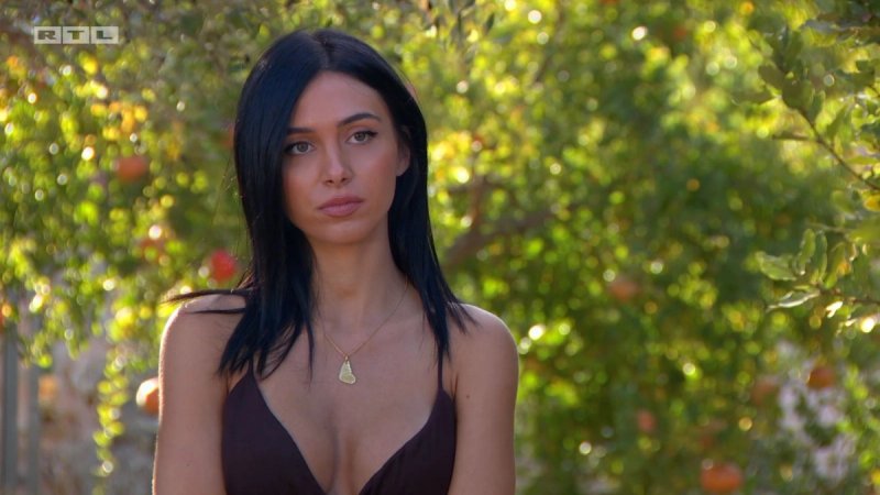 GOSPODIN SAVRŠENI Anastasia na mukama: 'Više naginjem tebi, Petru samo dajem priliku'