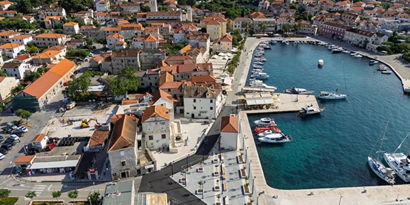 SUPETAR DIJELI USKRSNICE 'Podrška građanima i ove godine'