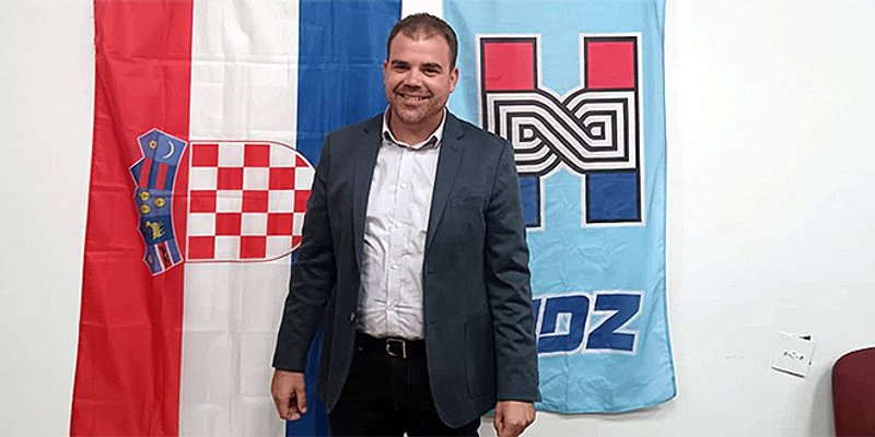 Preuzeo je HDZ u kotaru koji je utvrda ljevice, cilj mu je izgraditi crkvu, proširiti školu, vratiti parkiranje u Ulici Matice hrvatske...