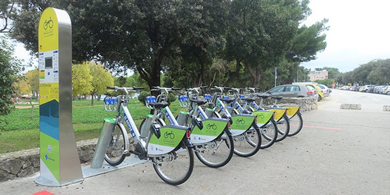 Za još mobilniji Split: Na četiri nove lokacije postavljene postaje za sustav javnih bicikala