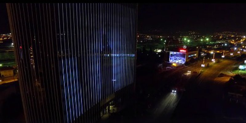 Pogledajte video generalne probe 3D projekcije pripremljene za večerašnje otvaranje novog sjedišta Splitske banke