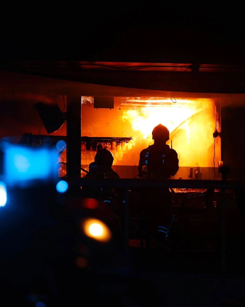 FOTO/VIDEO Brzom i spretnom intervencijom splitski vatrogasci ugasili požar u restoranu Roof 68