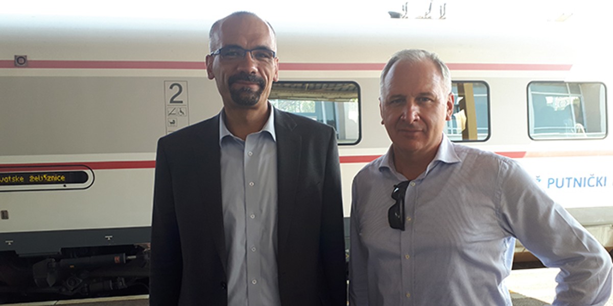 Vlak slobode se vratio u Split, od Labina do Kaštel Starog se vozi sporije da ne bi iskre od kočenja izazvale požar