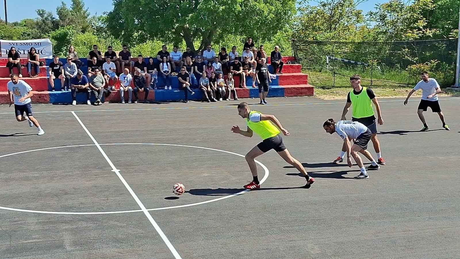FOTO Tadići Tepše pobjednici 12. varoškog malonogometnog turnira 'Kup sv. Jurja 2026' u Rašteviću