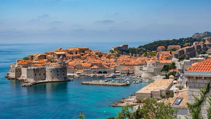 Prvi val turista stigao na Jadran: 'Sezona bi mogla biti vrlo uspješna'